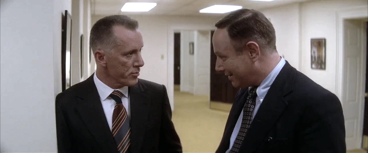 James Woods and J.T. Walsh in Nixon (1995)