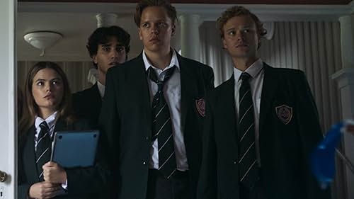 Alva Bratt, Tiam Miladi, Valter Skarsgård, and Edvin Endre in A Class Apart (2021)