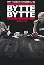 Thomas Hartmann and Anders Matthesen in Matthesen/Hartmann: Bytte bytte købmand (2010)