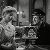 Joyce Carey and Stanley Holloway in Brief Encounter (1945)