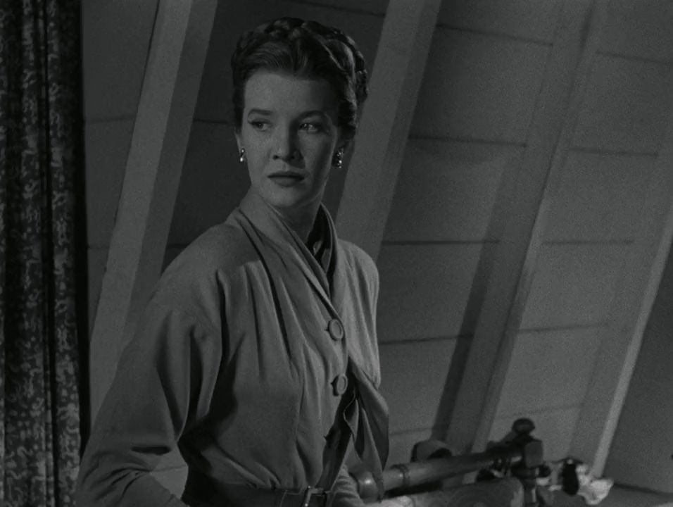 Lois Maxwell in The Dark Past (1948)