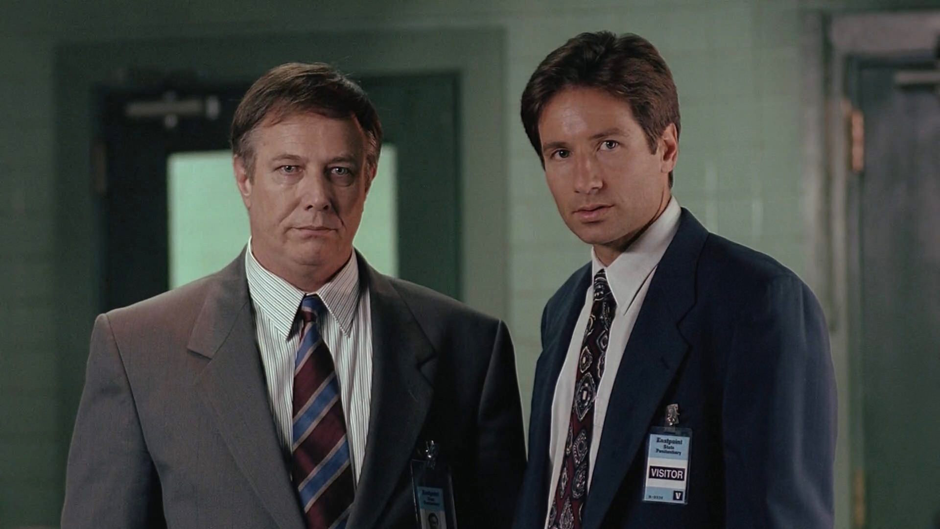 David Duchovny and J.T. Walsh in The X-Files (1993)