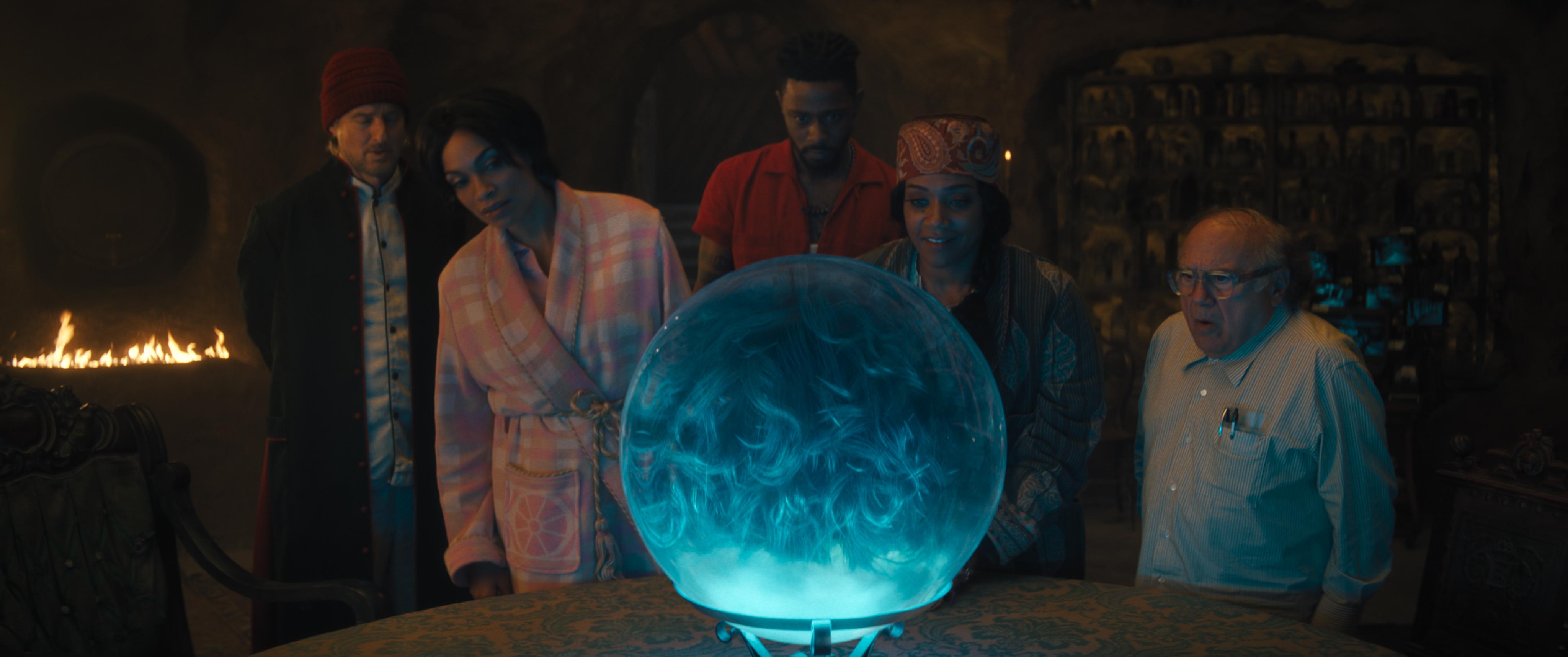 Jamie Lee Curtis, Danny DeVito, Owen Wilson, Rosario Dawson, Tiffany Haddish, and LaKeith Stanfield in Haunted Mansion (2023)