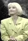 Lisa Maxwell in The Lisa Maxwell Show (1991)