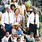 Queen Latifah, Cicely Tyson, Blair Underwood, and Mario Van Peebles in Mama Flora's Family (1998)