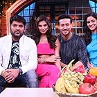 Tara Sutaria, Tiger Shroff, Kapil Sharma, and Ananya Panday in Students of The Year Chat with Kapil (2019)