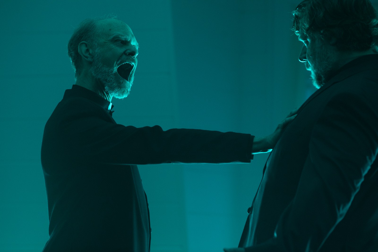 Russell Crowe and David Hyde Pierce in The Exorcism (2024)