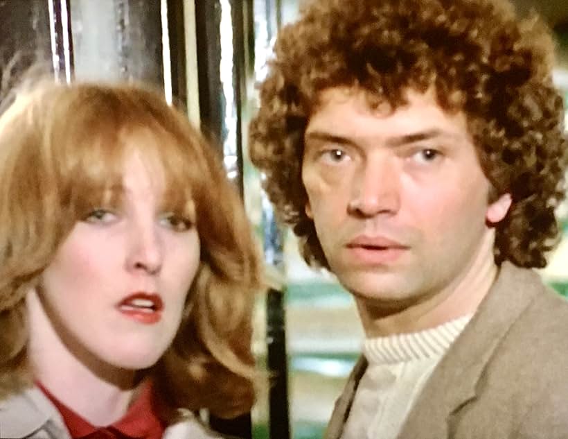 Patricia Hodge and Martin Shaw in The Professionals (1977)