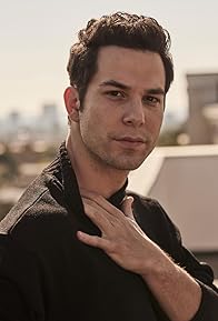 Primary photo for Skylar Astin