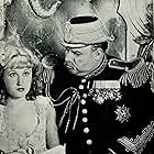 André Berley and Danièle Parola in The Merry Widow (1935)