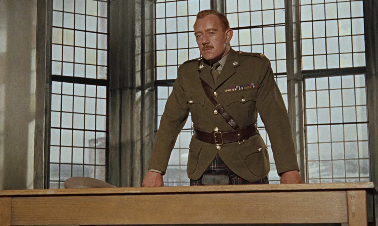 Alec Guinness in Tunes of Glory (1960)