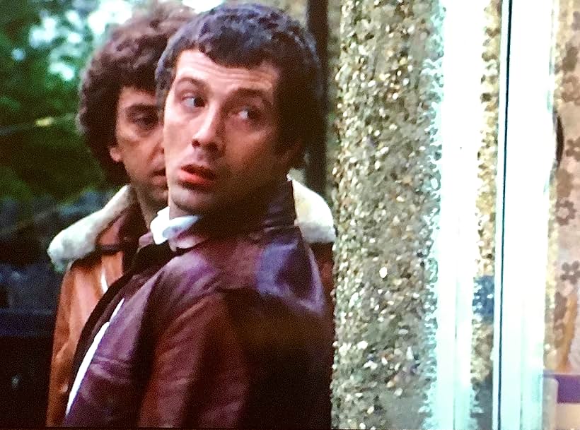 Lewis Collins and Martin Shaw in The Professionals (1977)