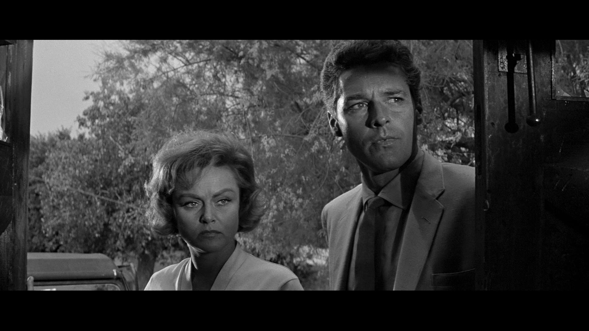 Nadia Gray and Kerwin Mathews in Maniac (1963)