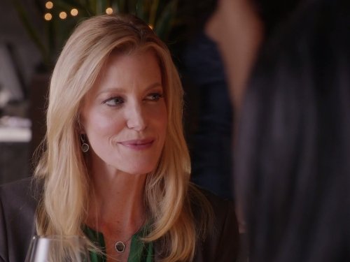 Anna Gunn in The Mindy Project (2012)