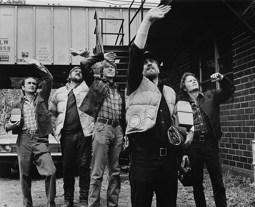 Robert De Niro, Christopher Walken, John Cazale, John Savage, and Chuck Aspegren in The Deer Hunter (1978)