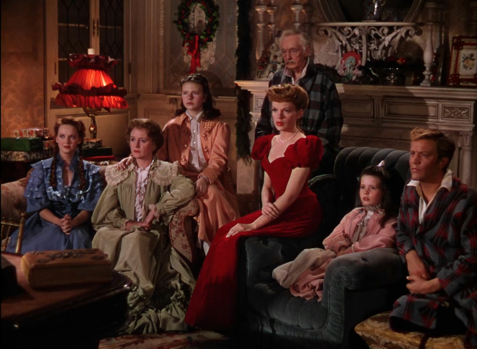 Judy Garland, Mary Astor, Harry Davenport, Lucille Bremer, Joan Carroll, Henry H. Daniels Jr., and Margaret O'Brien in Meet Me in St. Louis (1944)