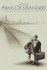 Primary photo for Into the Arms of Strangers: Stories of the Kindertransport
