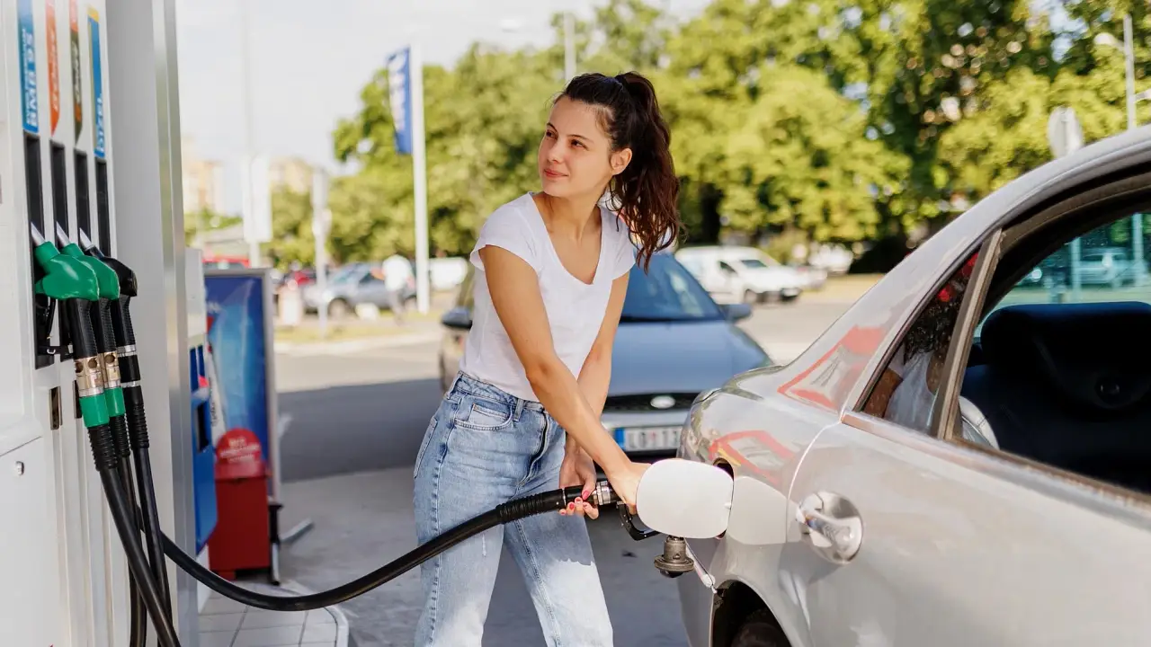 Do you move your car before paying for fuel? Here’s why you shouldn’t