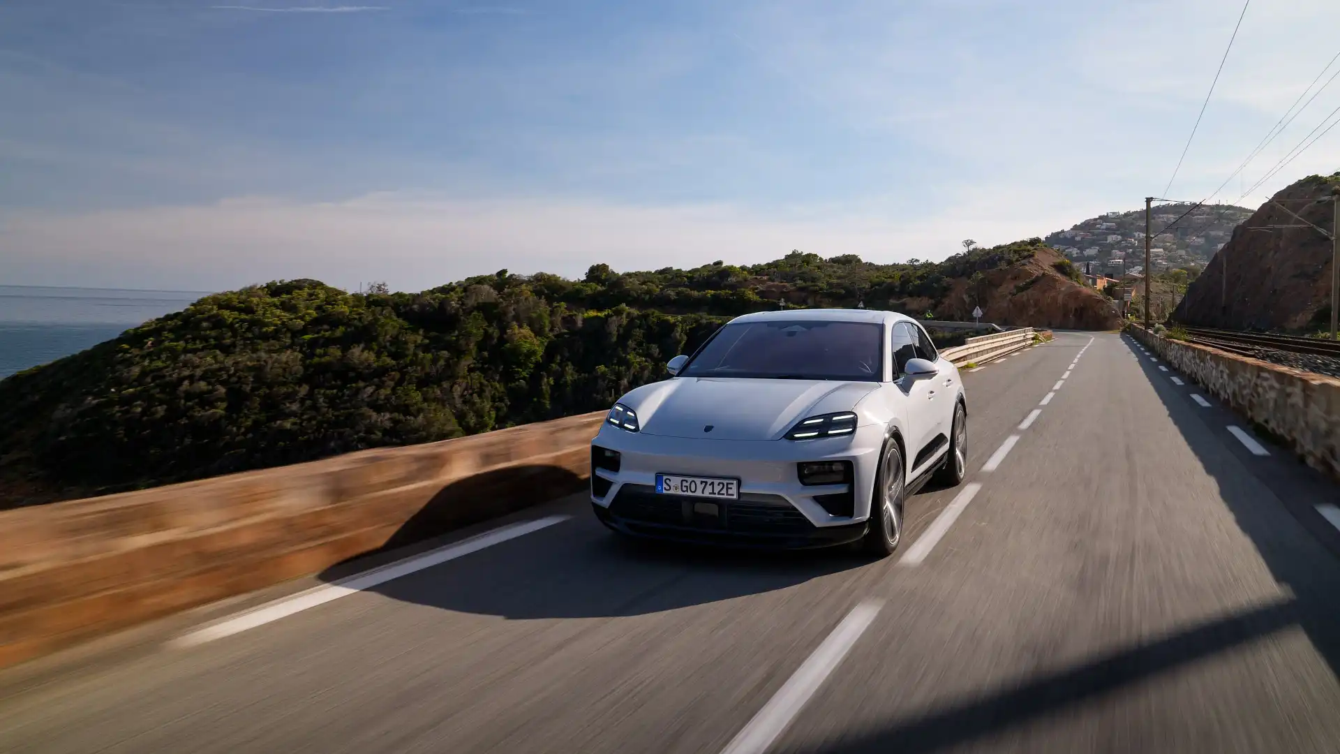 2025 Porsche Macan electric: Stuttgart’s biggest gamble yet