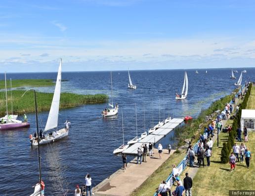 80 яхтсменов со всей России примут участие в регате на Псковском озере
