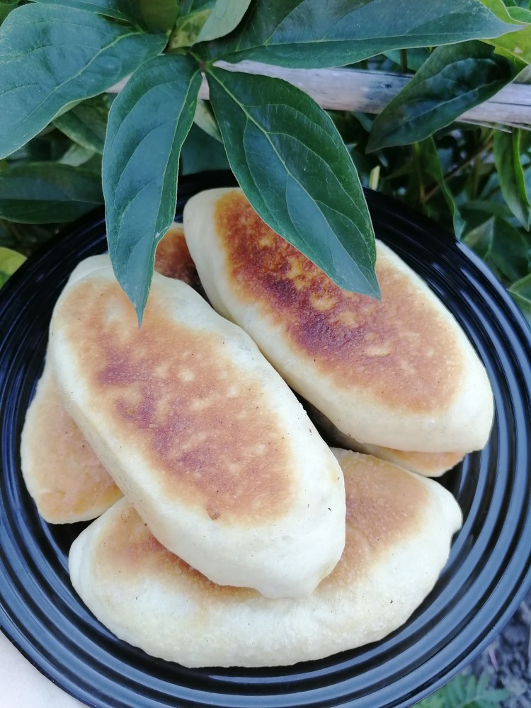 Пирожки с адыгейским сыром🧀и зеленью🌿