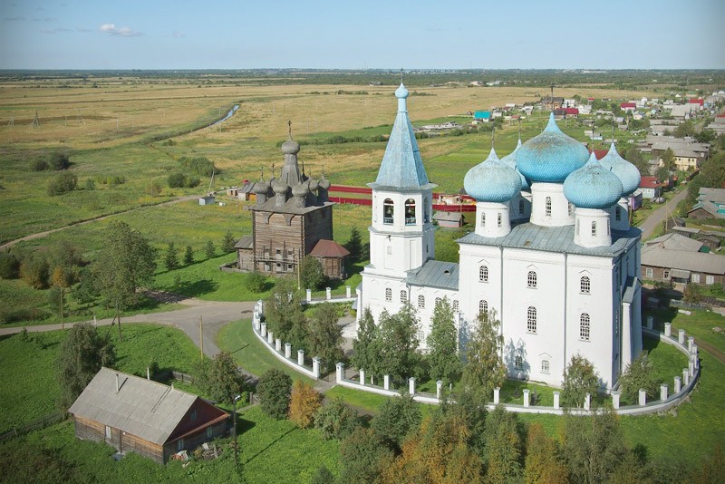 Храм Сретения Господня в с. Заостровье