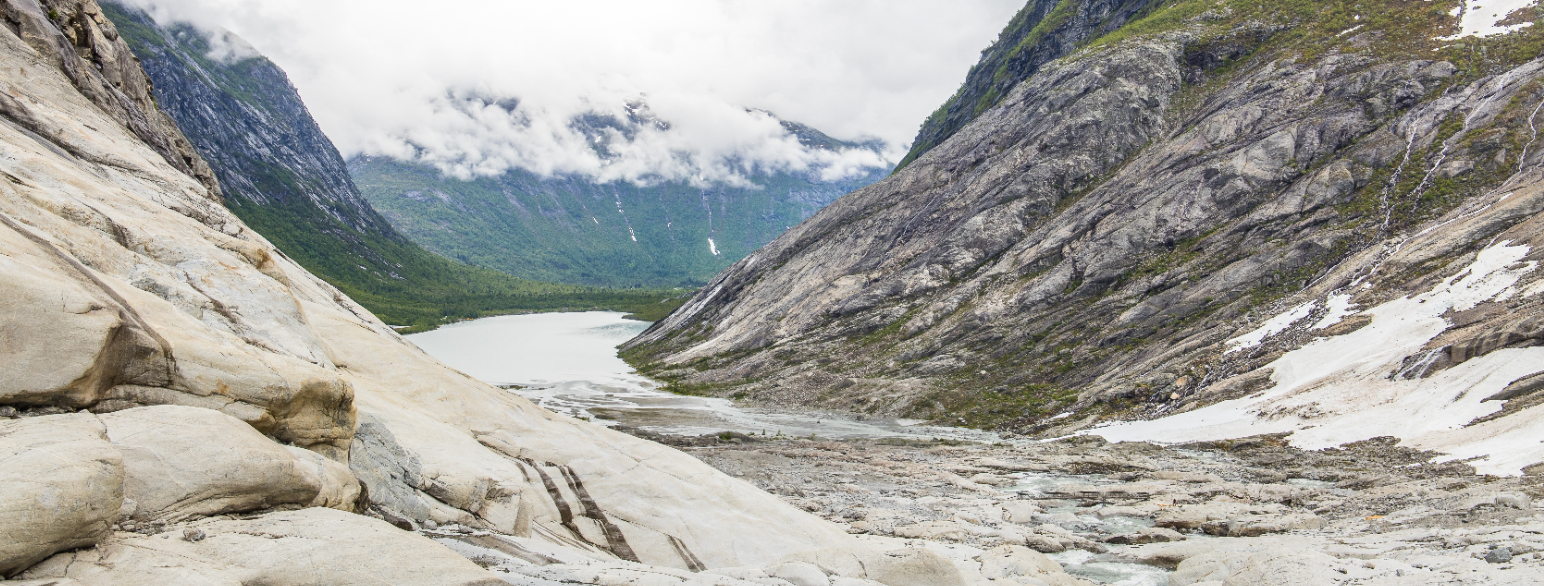 Landformer ved Nigardsbreen