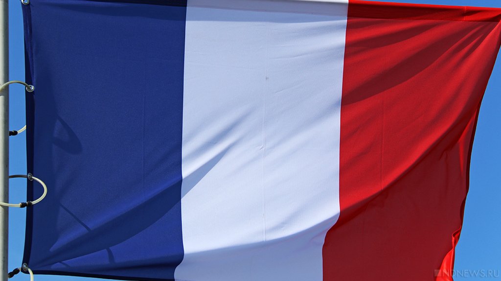 Итоги парламентских выборов во Франции: страну ждут три года раздрая
