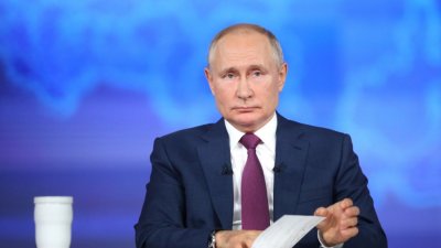 Путин призвал в науке рассчитывать на себя
