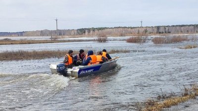 В Тюменской области идет эвакуация сельского поселения