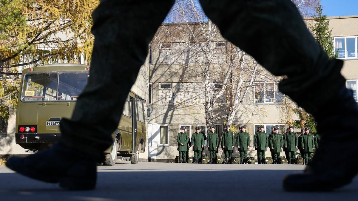 «Человек — не скот. Даже если он уходит в армию»