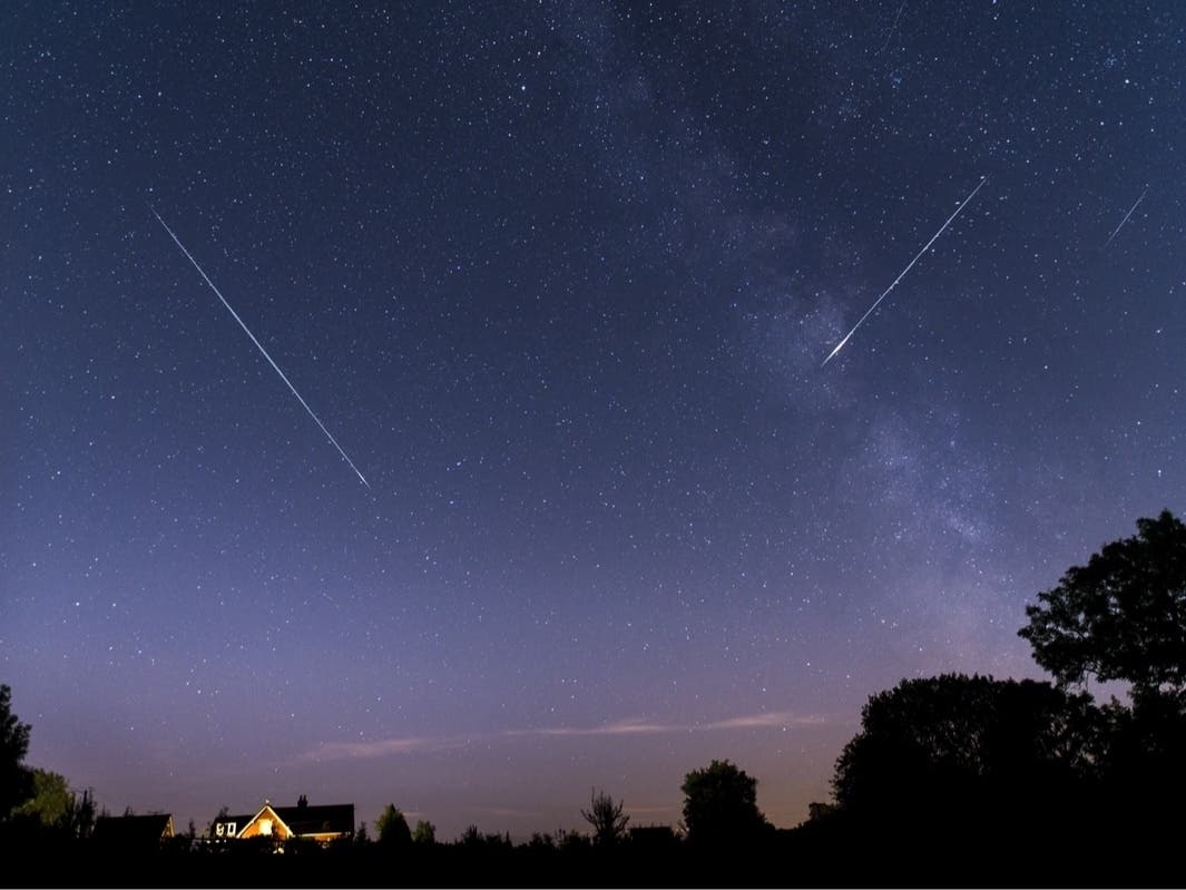The Year's Best Meteor Shower Is Underway In IL: How To See It