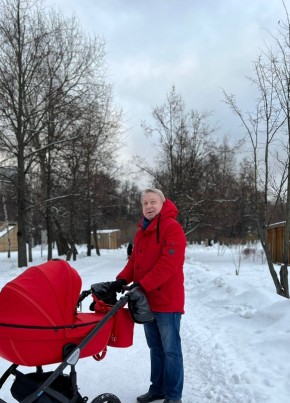 Владимир, 64, Россия, Москва