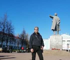Руслан, 57 лет, Санкт-Петербург