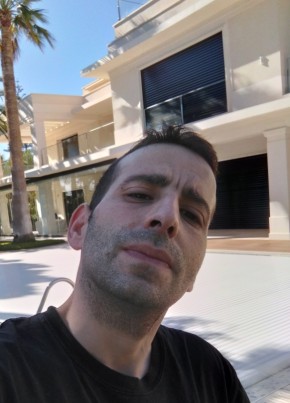 Tony Armany, 33, Estado Español, Marbella