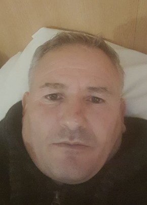 Enis, 47, République Française, Villabé