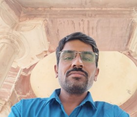 Dipak Gadhiya, 45 лет, Ahmedabad