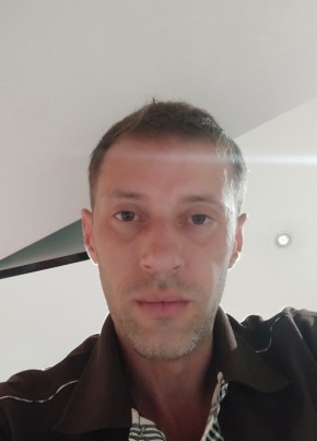 Олег Морозов, 40, United Kingdom, Coventry