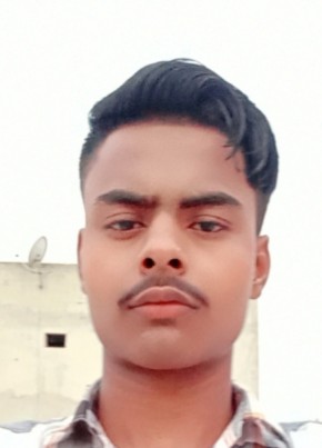 Virasat Khan, 21, India, Usehat