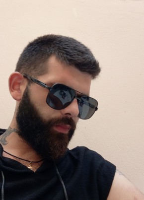 Xristos, 28, Ελληνική Δημοκρατία, Αθηναι