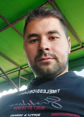 Mihai Andrei, 25, Romania, Vereşti