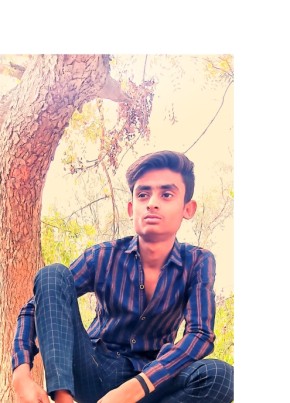 Sartaj, 18, India, Lucknow