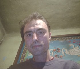 Parvu eduard edi, 36 лет, București