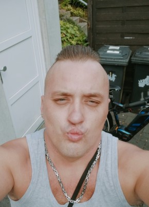 Vitali, 33, Bundesrepublik Deutschland, Waldbröl