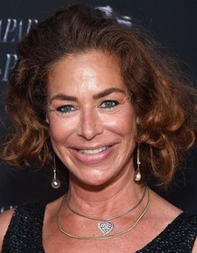 Claudia Wells