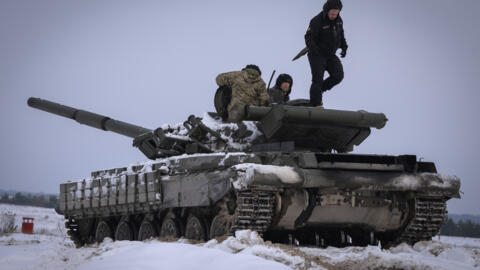 L'aide militaire occidentale à l'Ukraine est notamment bloquée à cause des dissensions politiques au sein de l'Union européenne et du Congrès américain. Ici, des soldats ukrainiens lors d'un entraînement, le 6 décembre 2023.