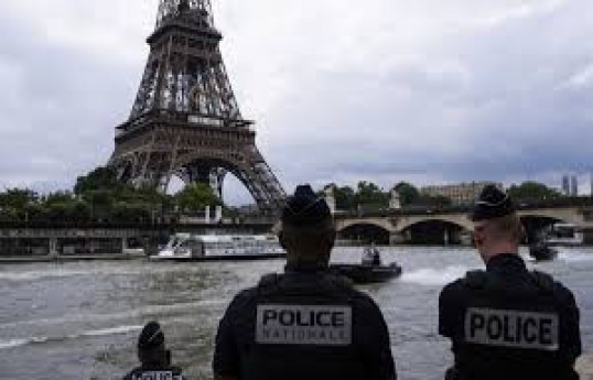 Полиция Парижа задержала 19 человек во время открытия Олимпиады