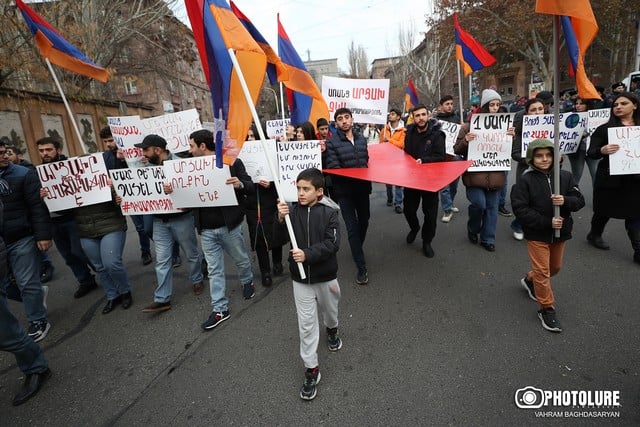 «Либо решите этот вопрос, либо, если не можете, уходите»: требование Союза молодежи АРФД к властям РА