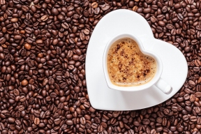 Эксперт рассказал, что кофе может привести к варикозу