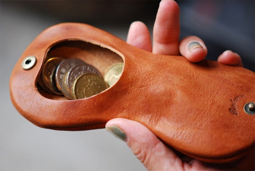 leather coin purse: 